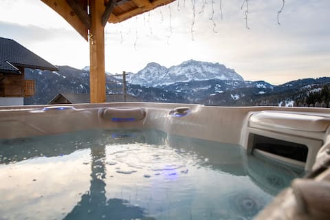 [Val Badia] Chalet 2bedr + Sauna + Hot tub