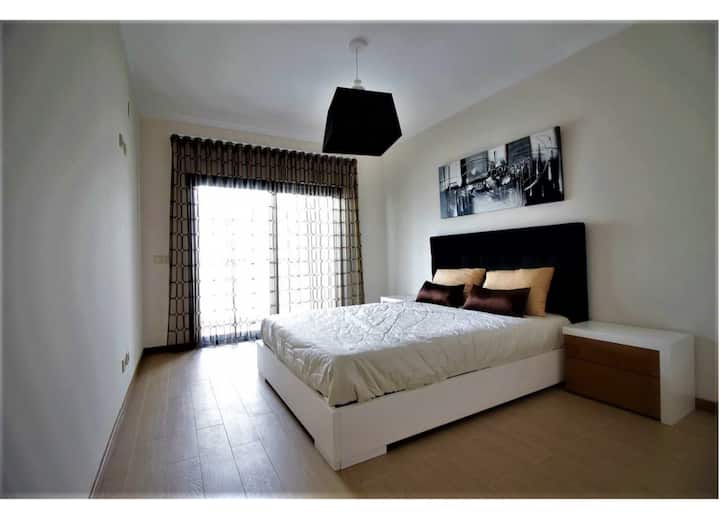 спална соба 3: 2 x 90 x 200 см матра и 1 x 90 x 200 см матрас