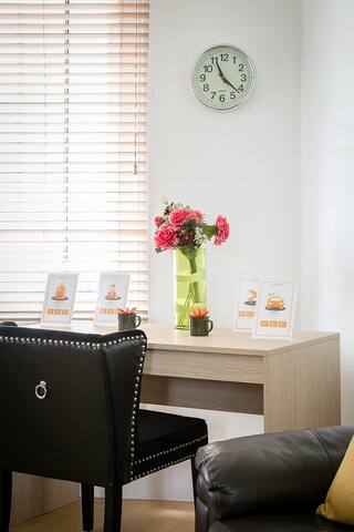 3-bedroom next to Hyde park gallery image 3