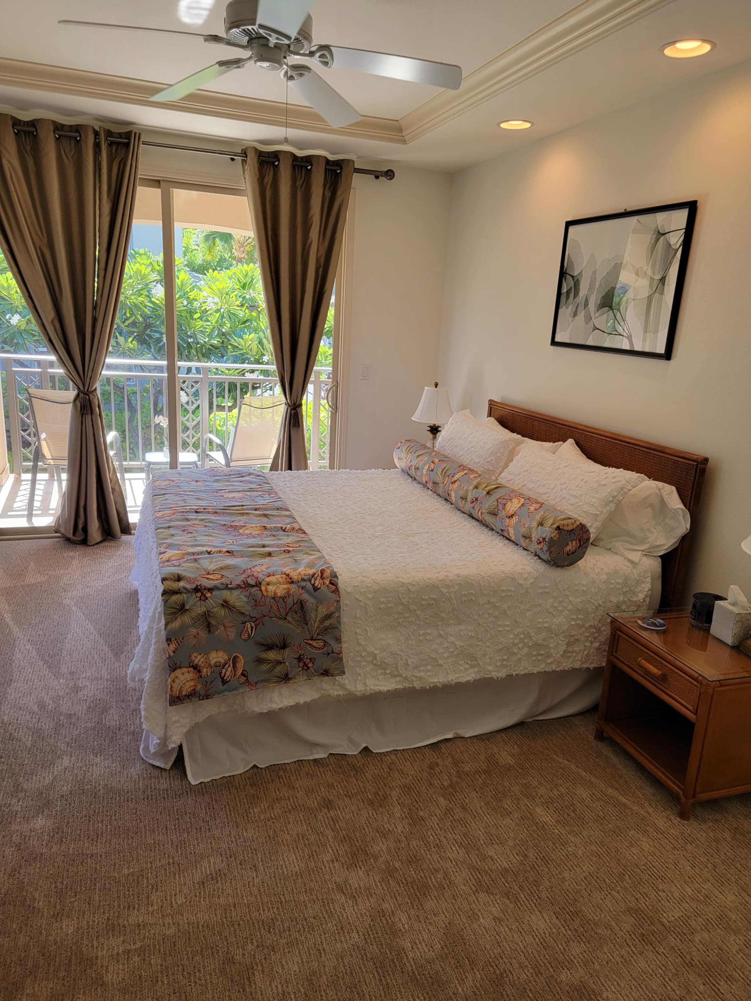 Condo in Waimea · ★4.98 · 2 bedrooms · 3 beds · 2 baths - Image 2