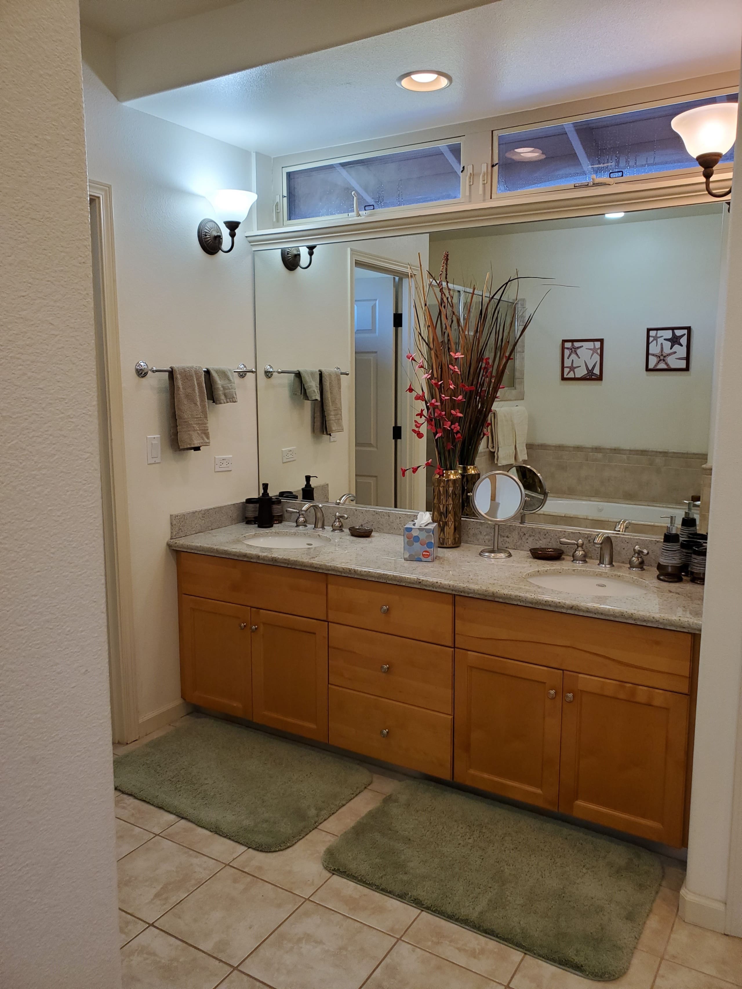 Condo in Waimea · ★4.98 · 2 bedrooms · 3 beds · 2 baths - Image 3
