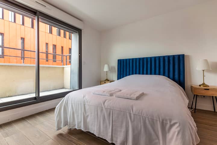 Საძინებელი 1 აივანზე 