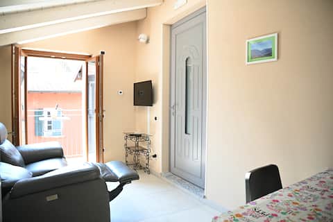 Top Airbnb: The stable a Menaggio