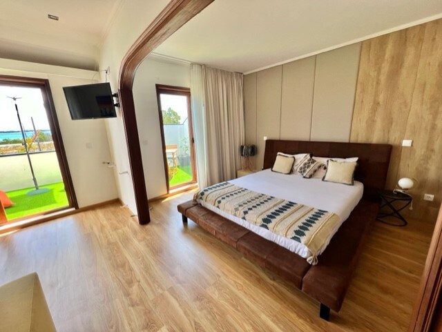 Უმცროსი ფლიგელი