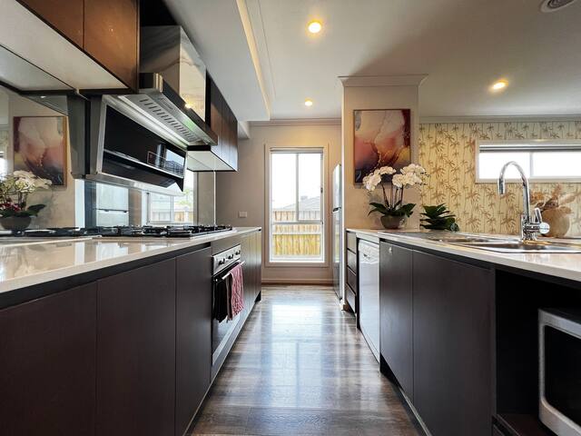 Comfortable 7 bedroom double gallery image 5