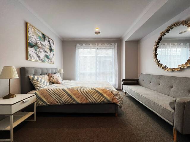 Comfortable 7 bedroom double gallery image 4