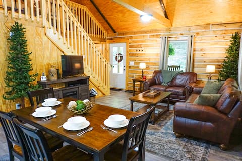 Whitetail Woods Cabin incl. hot tub