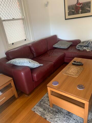 Grand Prix (5 min walk) Beachfront gallery image 4