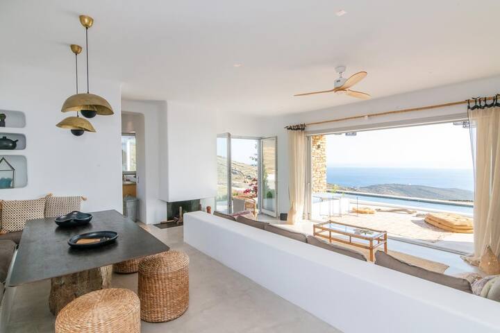 Leivadakia Villa gallery image 2