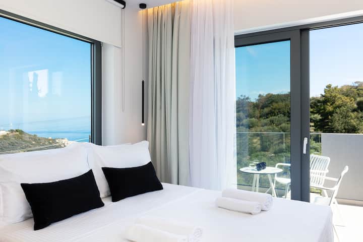 Posteľná bielizeň, župany a papuče sú k dispozícii aj pre našich hostí!