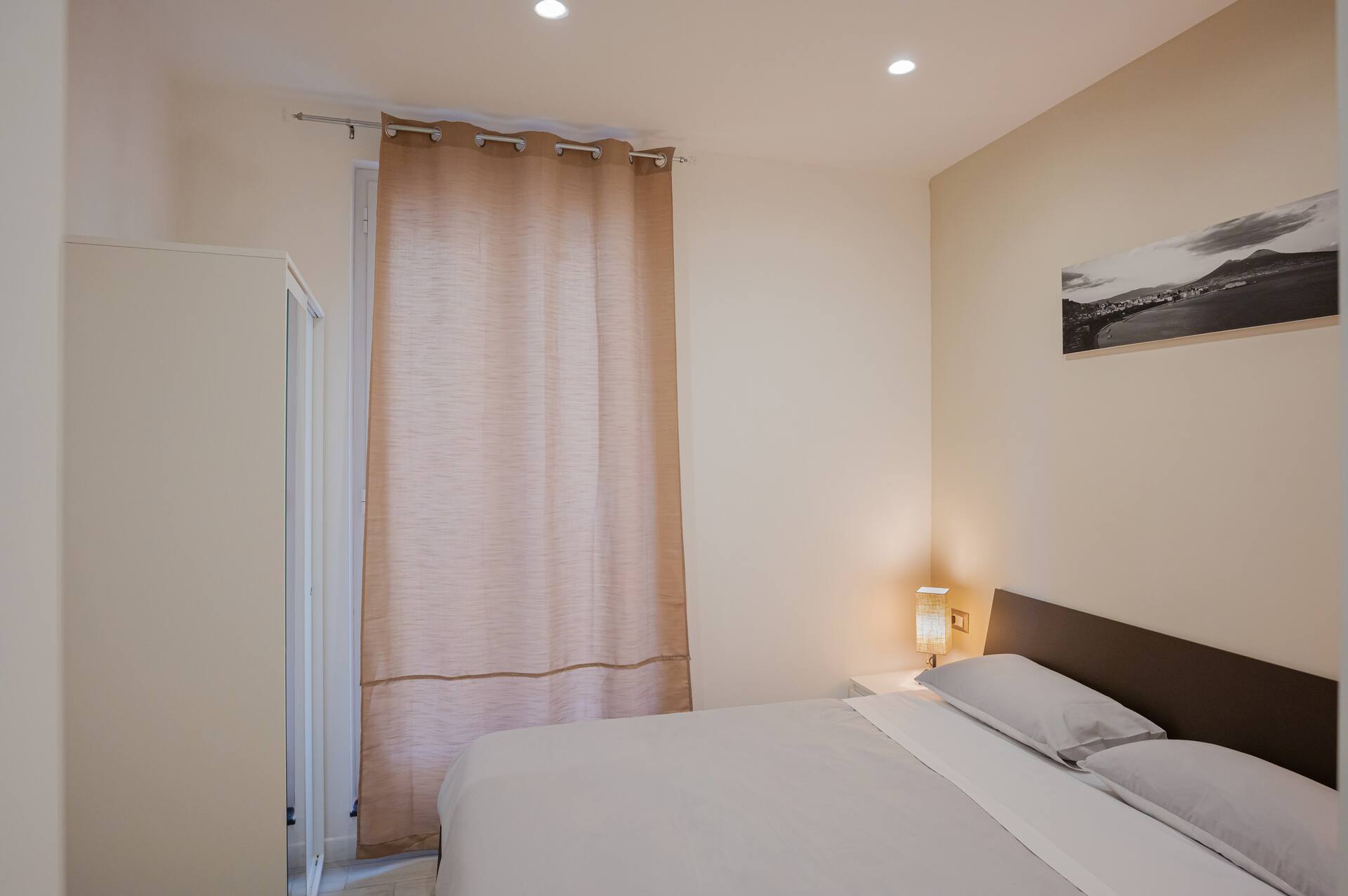 Apartment in the center of Naples — zdjęcie 4