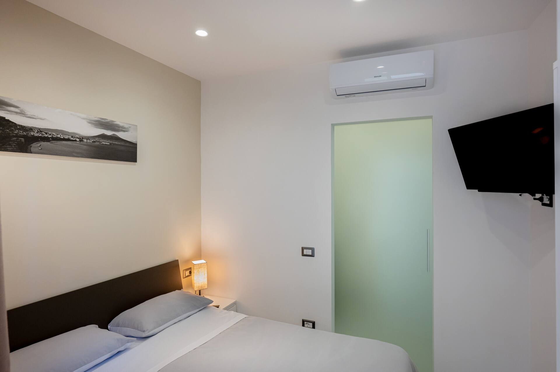 Apartment in the center of Naples — zdjęcie 3