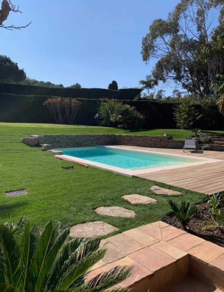 Superbe Villa Avec Piscine Calme - Ramatuelle