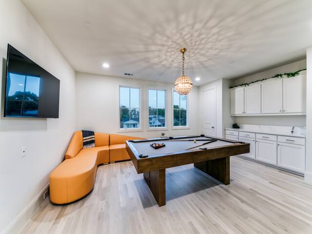 Chateau Lux gallery image 5