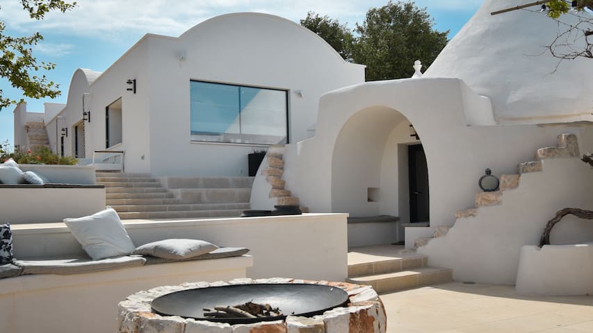 Villa/Trullo, 3 bedrooms, 3 bathrooms, own pool