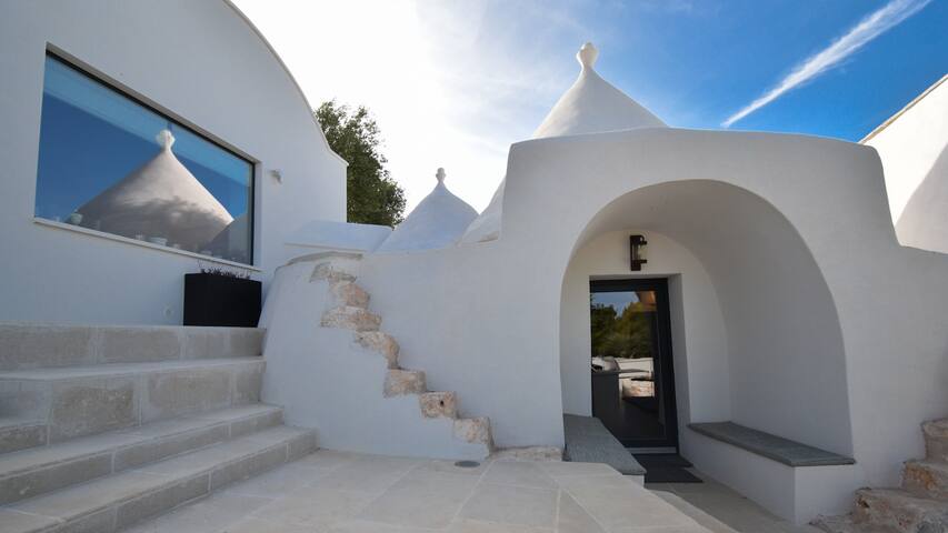Villa/Trullo, 3 bedrooms, 3 bathrooms, own pool gallery image 5