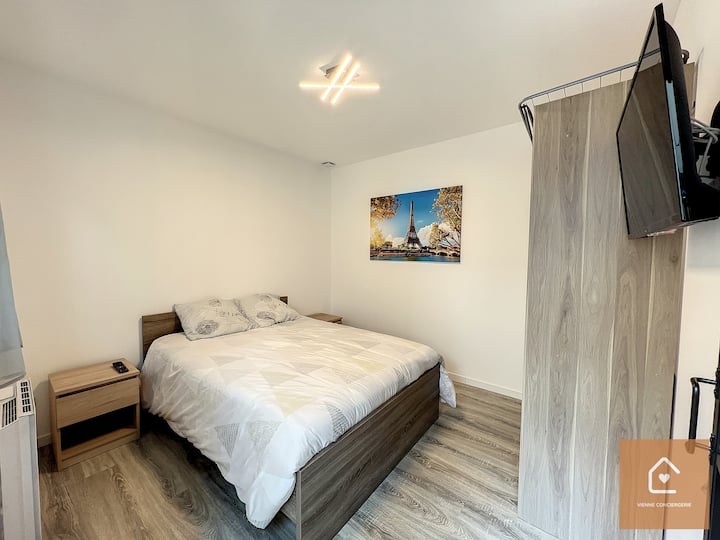 საძინებელი 1