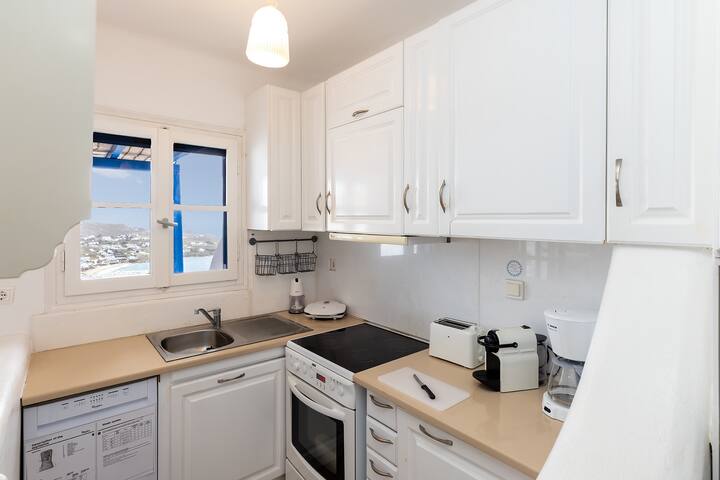 Mykonos Psarou Place gallery image 3