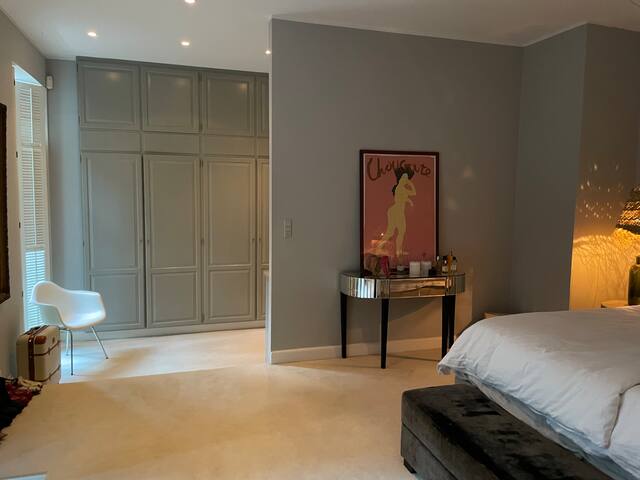 Parisian luxury apartment