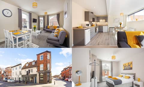 2 beautiful flats under 1 roof.