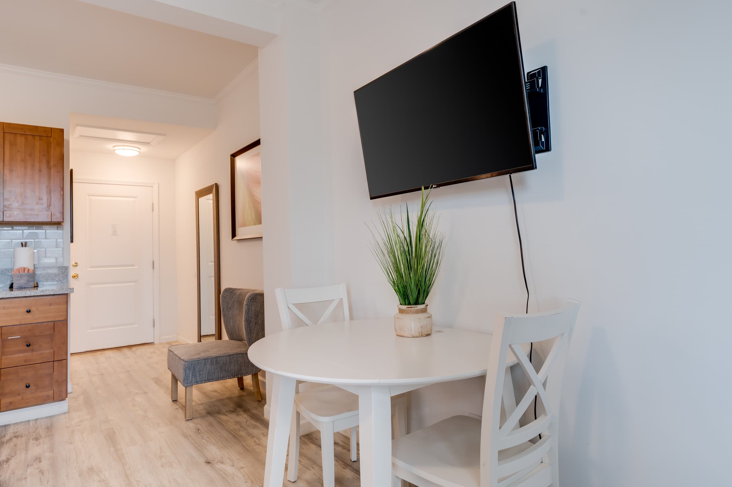 Waena Inn 9– Newly Renovated Maui Private Suite - Image 4