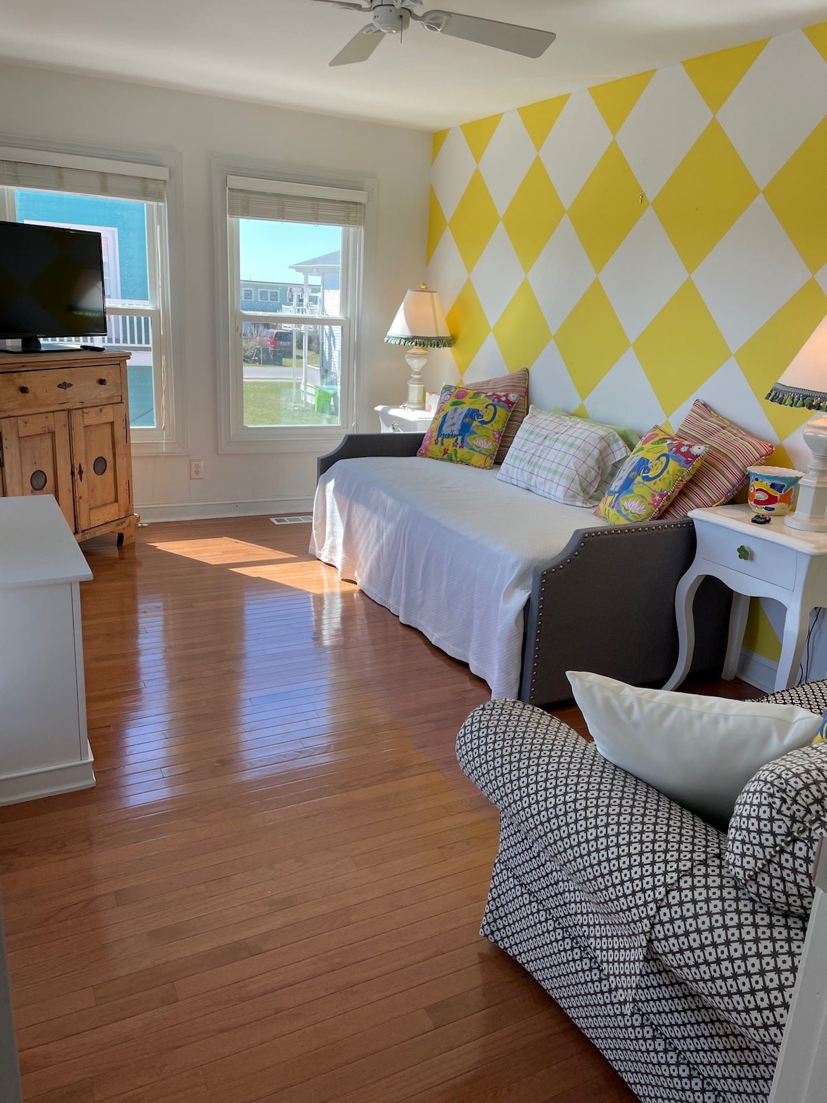 Pracovňa na 2. poschodí s rozkladacou pohovkou