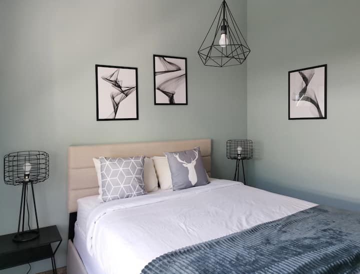 غرفة النوم 2