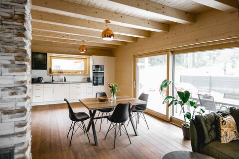 Chalet 49 Nesselgraben Jochen, with terrace/garden