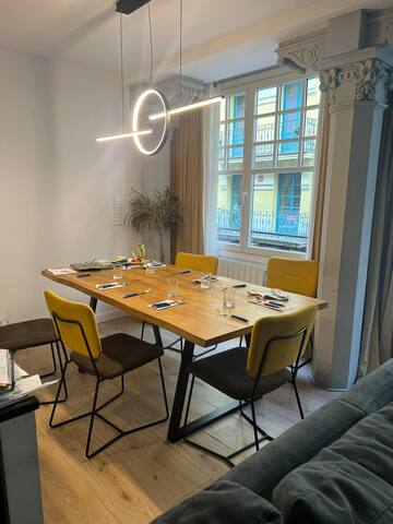 Palacete Frente al Casco Viejo de Bilbao gallery image 4