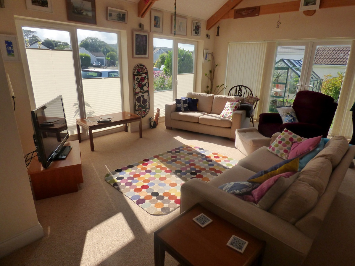 Annonce Airbnb populaire: Kenwith Spacious bungalow in Cornwall à St. Ives