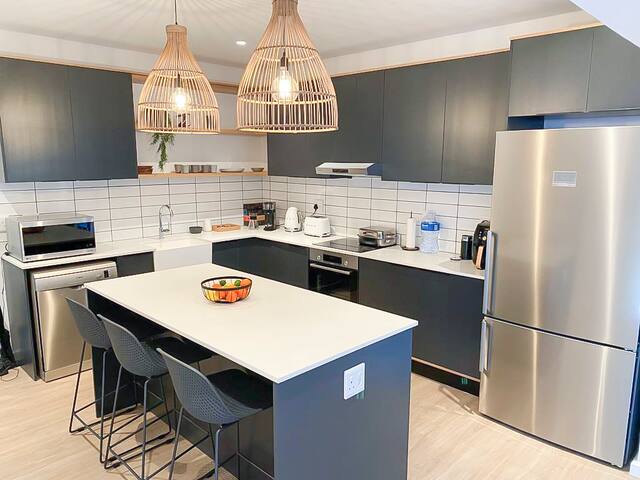 Sunsets in Somerset for 4 gallery image 4