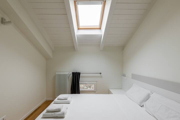 Casa Gini – Contemporary Apartment gallery image 3