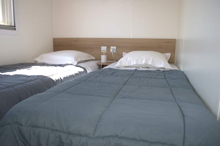Chambre 2 petits lits