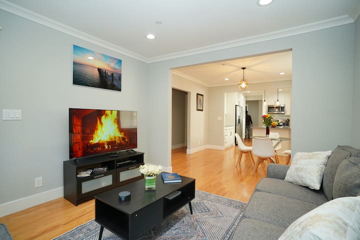 Brand New clean lovely house close to everywhere gallery image 5