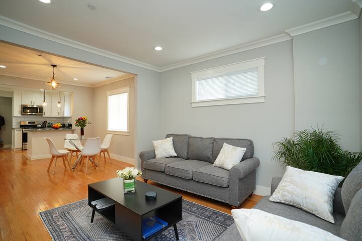 Brand New clean lovely house close to everywhere