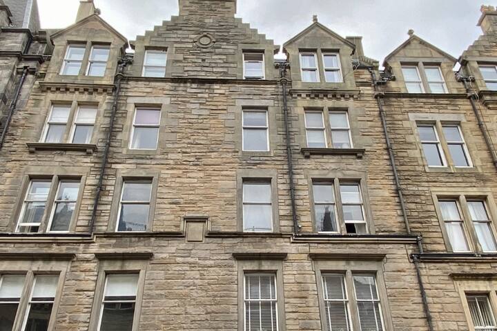 Jeffrey’s House gallery image 4