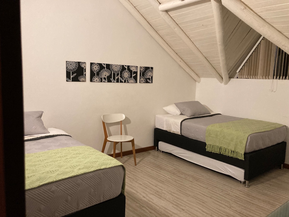 Ალკობა #2 4 ადამიანისთვის