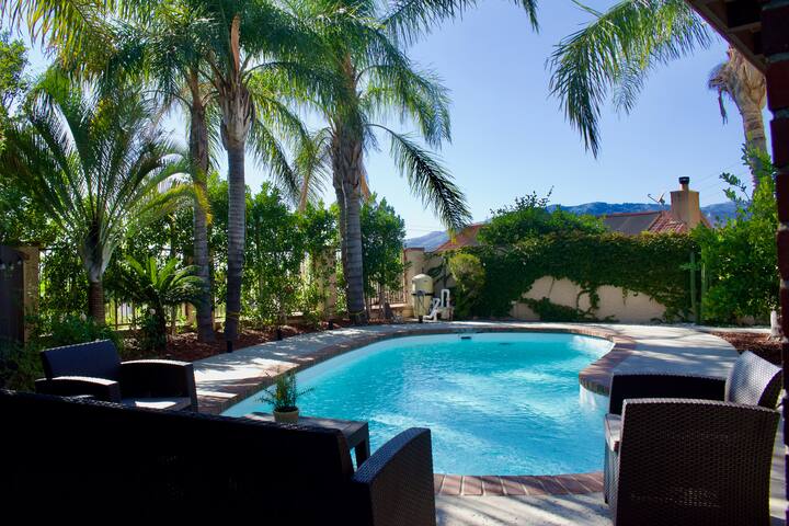 LA Dream Home: 4BR/3BA, Pool, Views, Ping Pong!