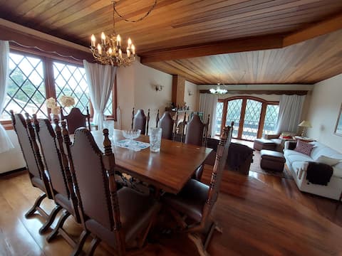 Anúncio popular: English-style cottage in the mountains em Campos Do Jordão