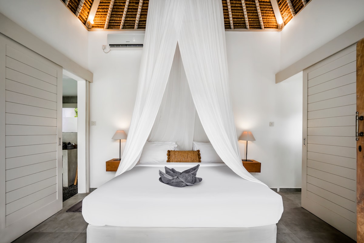 לנוח ולחדש את חדר השינה המסוגנן והנוח שלנו