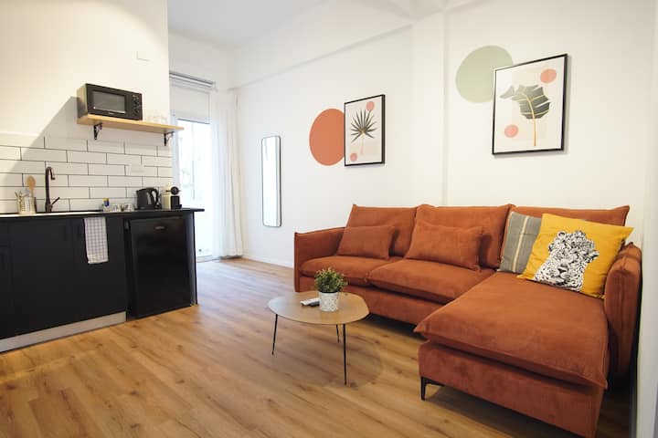 Supreme 1br | P. Balcony | Levinsky | By Peraia - Israel