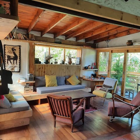 El Puesto - Casa de Campo with river coast