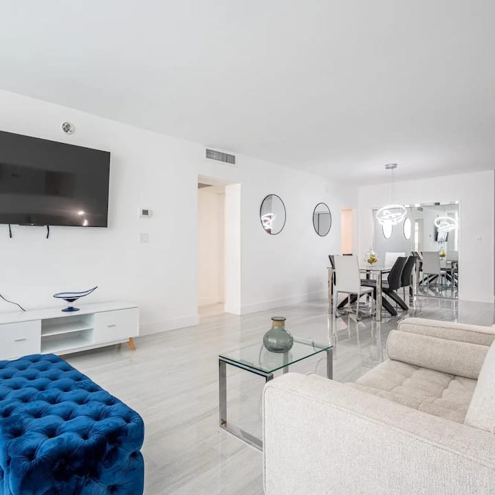 Stay by the sea in the new apartament Apartments for Rent in