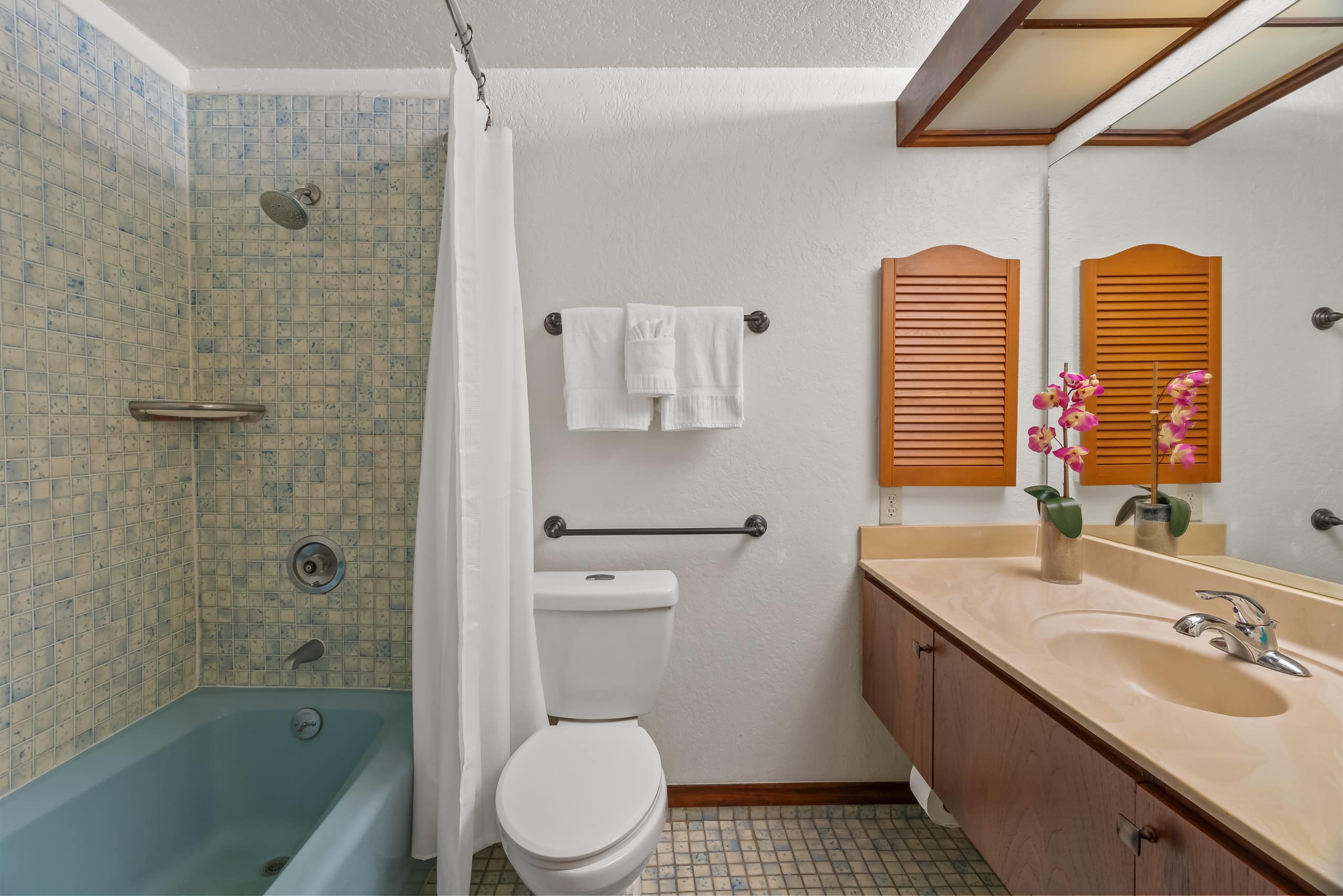 Condo in Koloa · ★4.92 · 2 bedrooms · 2 beds · 2 baths - Image 14