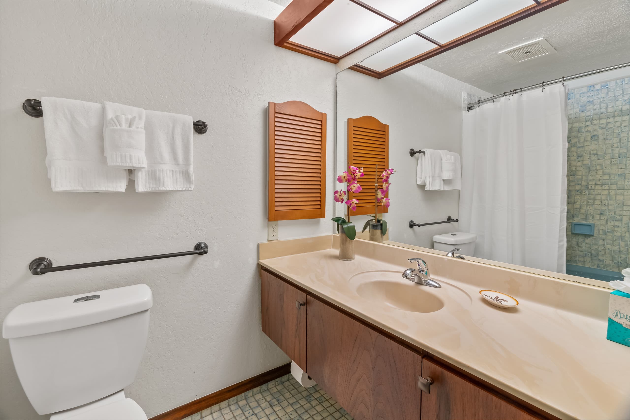 Condo in Koloa · ★4.92 · 2 bedrooms · 2 beds · 2 baths - Image 15