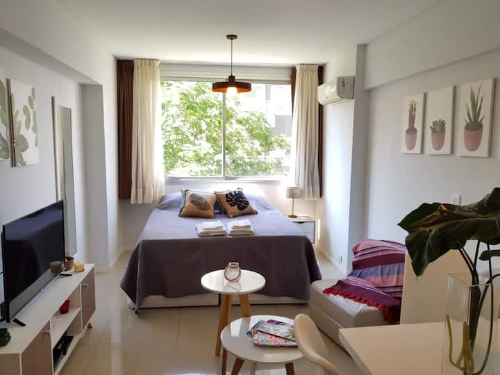 Kitnet na Rua Corrientes, em Balvanera