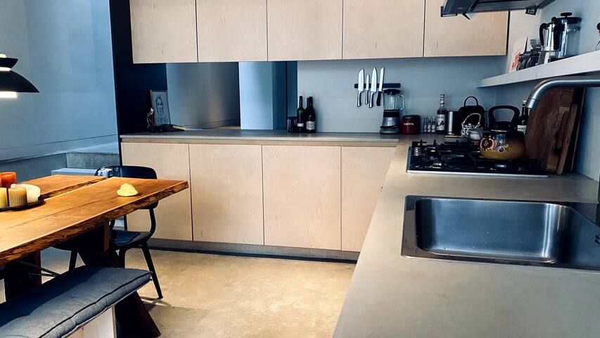 One of a kind, a Piece of art gallery image 3