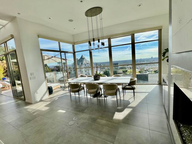 New 3Bd RH Modern Sunset Strip View home~Pool/Spa gallery image 3