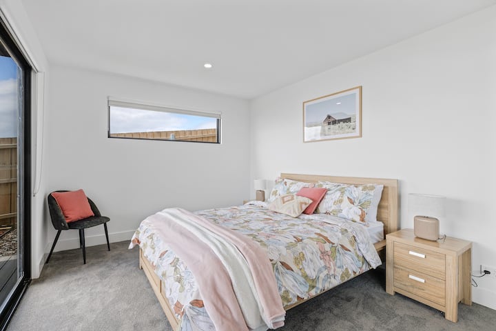 Udobna spavaća soba