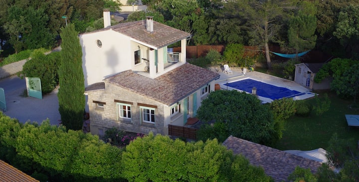 Super Villa, Piscine, Spa&hammam - Sommières